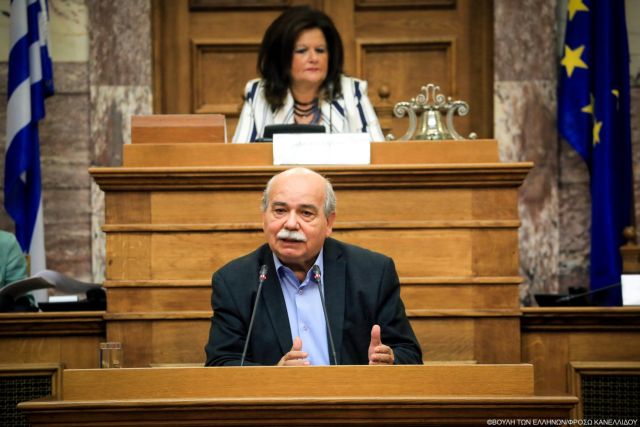 Ο Βούτσης θα παραδώσει τον Φάκελο της Κύπρου σε Παυλόπουλο και Τσίπρα