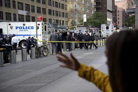 Σε κλοιό τρόμου οι ΗΠΑ : Μπαράζ τρομοδεμάτων – Τελευταίος παραλήπτης ο Ντε Νίρο – Ευρεία έρευνα του FBI