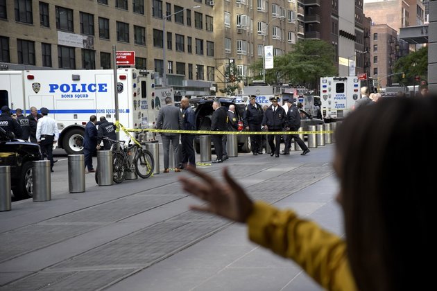 Σε κλοιό τρόμου οι ΗΠΑ : Μπαράζ τρομοδεμάτων – Τελευταίος παραλήπτης ο Ντε Νίρο – Ευρεία έρευνα του FBI