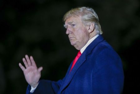 Ο Τραμπ ζητεί από τα ΜΜΕ να «σταματήσουν τις εχθροπραξίες»