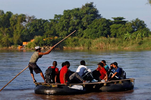 Τραμπ: Ετοιμάζει διάταγμα για τη μετανάστευση