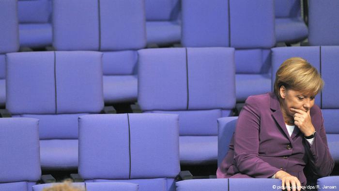 Η Μέρκελ έτοιμη να παραδώσει την προεδρία της CDU