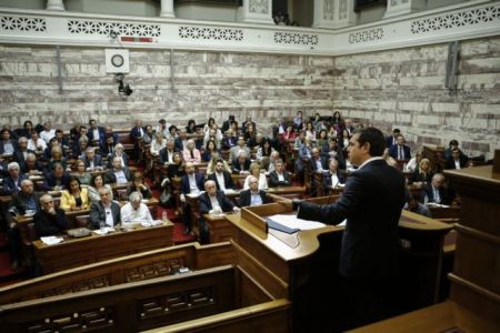 ΣΥΡΙΖΑ για ΠτΔ:  Αλλεπάλληλες ψηφοφορίες στη Βουλή και μετά εκλογή από το λαό