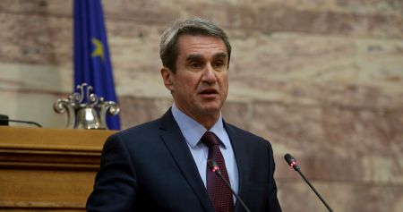 «Ναι» από Λοβέρδο στη συζήτηση για τη Συνταγματική Αναθεώρηση