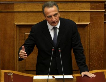 Καλαφάτης για Πανεπιστήμια : Να καταργηθεί ο νόμος περί ασύλου με τη σημερινή μορφή του