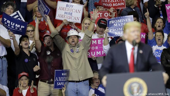 ΗΠΑ: Ελάχιστες προσδοκίες από τις ενδιάμεσες εκλογές