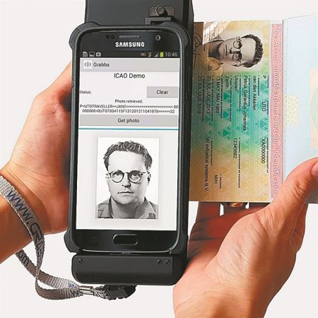 Ελεγχος αποτυπωμάτων παντού από 1.000 αστυνομικούς