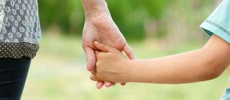 Σε ποσοστό 77,8% αυξήθηκαν οι πράξεις υιοθεσίας στη χώρα το 2017