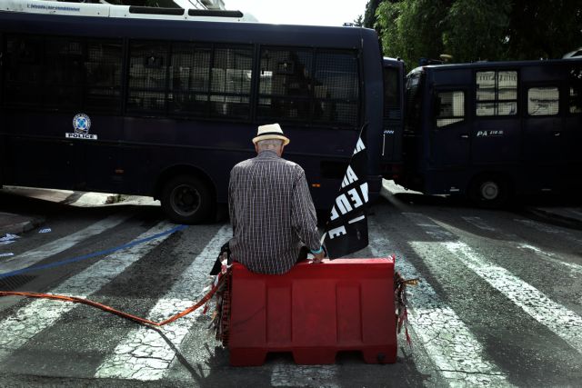 Αναδρομικά: Εμπαιγμός των συνταξιούχων