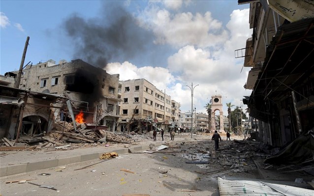 Συρία: 8 νεκροί ανάμεσά τους 5 άμαχοι σε βομβαρδισμούς στην Ιντλίμπ