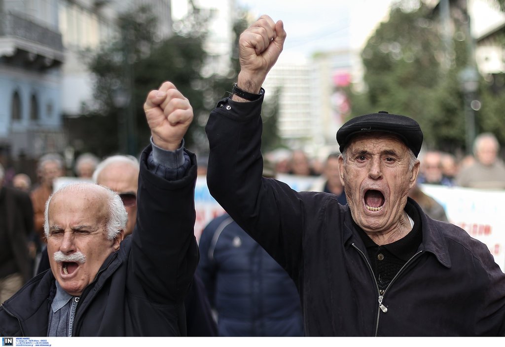 Αναδρομικά:  Αντιμέτωπη με δημοσιονομική βόμβα άνω των €8 δισ. η κυβέρνηση