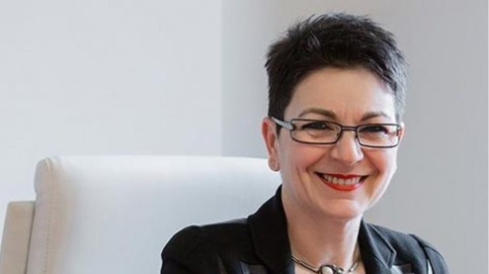 Η σύζυγος Στουρνάρα καταγγέλλει διαρροές από «στημένους» μάρτυρες στην υπόθεση Novartis