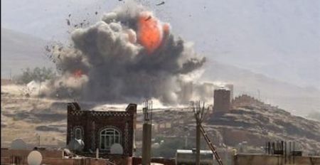 Υεμένη: Μαίνονται οι σφοδρές συγκρούσεις – Κλιμακώνει η συμμαχία υπό τη Σ.Αραβία