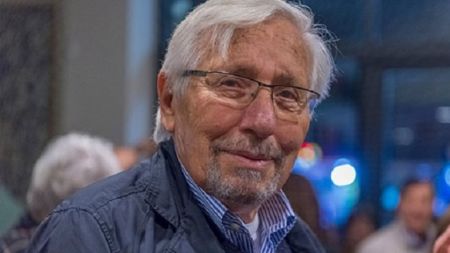 Μήνυμα του υπ. Πολιτισμού για τον θάνατο του Κώστα Βρεττάκου