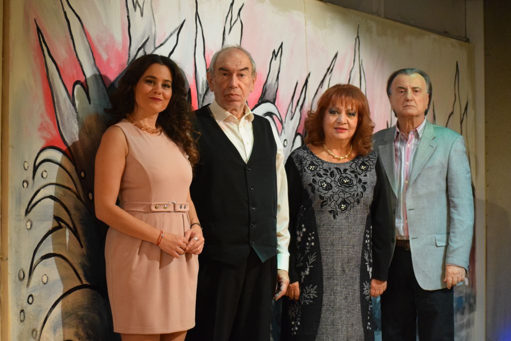 «Το τέρας κι εγώ»: Το συγκλονιστικό μπεστ σέλερ για πέμπτη χρονιά στο Θέατρο Πρόβα