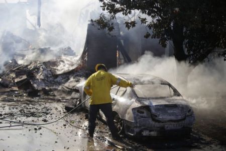 Νεκροί και τραυματίες στο πύρινο μέτωπο της Καλιφόρνια