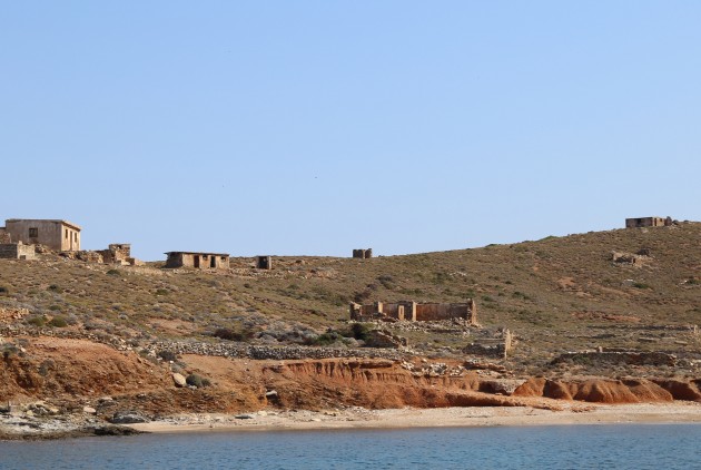 Η Μακρόνησος ενέπνευσε τη Βικτόρια Χίσλοπ στο νέο της μυθιστόρημα