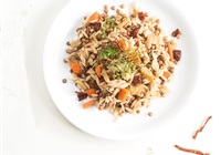 Kριθαράκι με φακές και λαχανικά