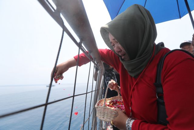 Ινδονησία: Σταμάτησαν οι έρευνες για τον εντοπισμό των θυμάτων του Boeingτης Lion Air