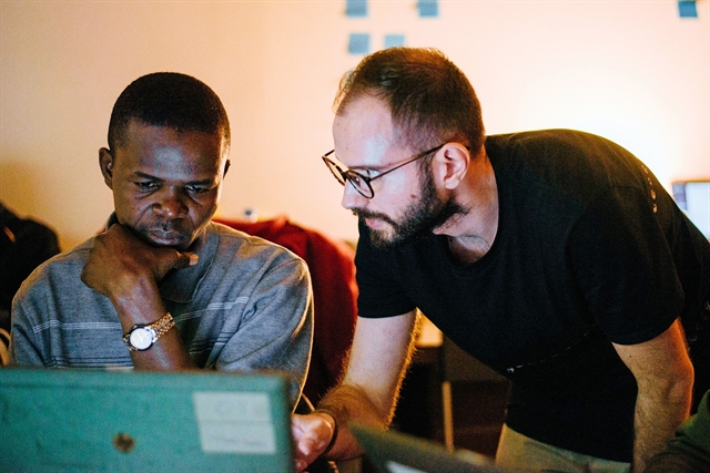 Ενα σχολείο προγραμματισμού για ευάλωτες κοινωνικές ομάδες