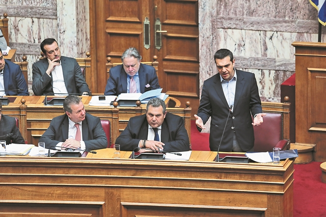 Προεκλογικό πάρτι με υποσχέσεις και παροχές