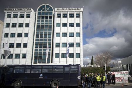 Πτώση λόγω τραπεζικών μετοχών στο Χρηματιστήριο Αθηνών