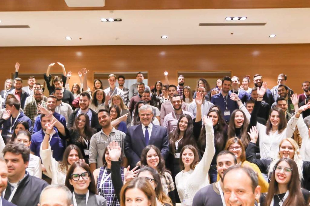 Χρήστος Μεγάλου: Η Ελλάδα προσφέρει στους νέους ευκαιρίες προόδου