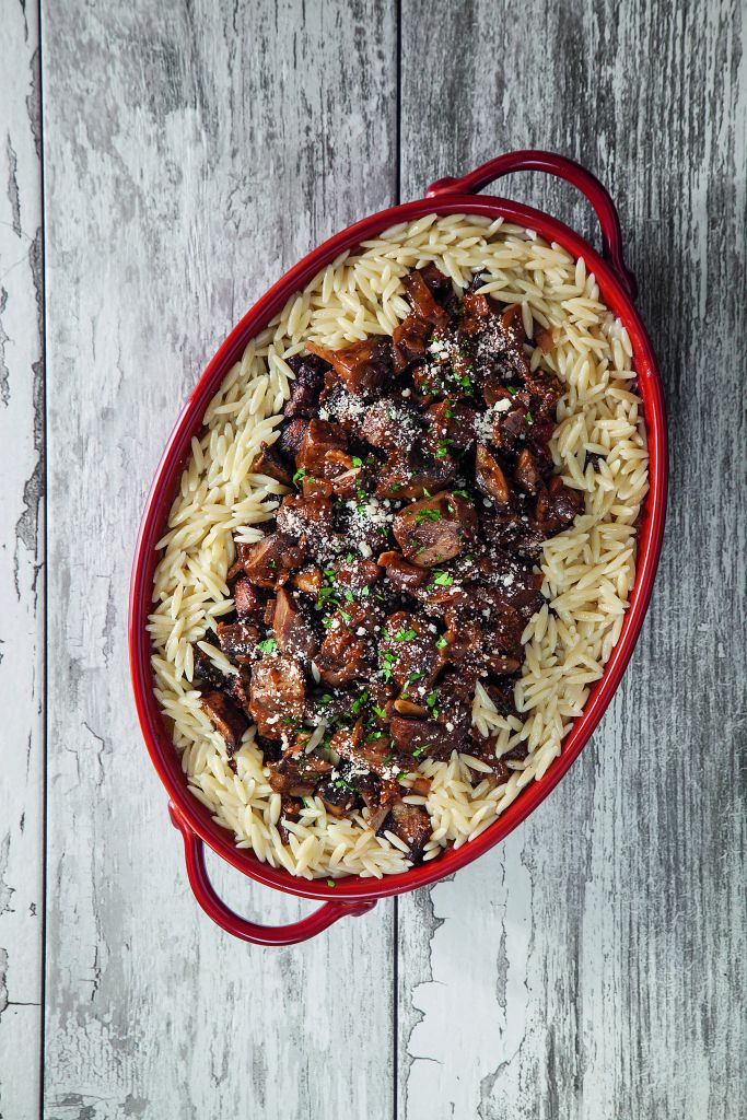 Γιουβέτσι με πορτομπέλο