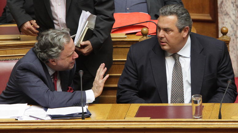 Κατρούγκαλος διαψεύδει Καμμένο: Δεν υπάρχει σύμβαση του ΥΠΕΞ με τον Σόρος