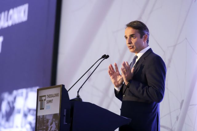 Μητσοτάκης: Η παροχολογία Τσίπρα νεκρανασταίνει το «Τσοβόλα δώστα όλα»