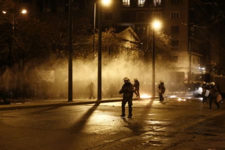 Ανοιξαν οι δρόμοι στο κέντρο και οι σταθμοί μετρό – Κλειστό μέρος της Πατησίων