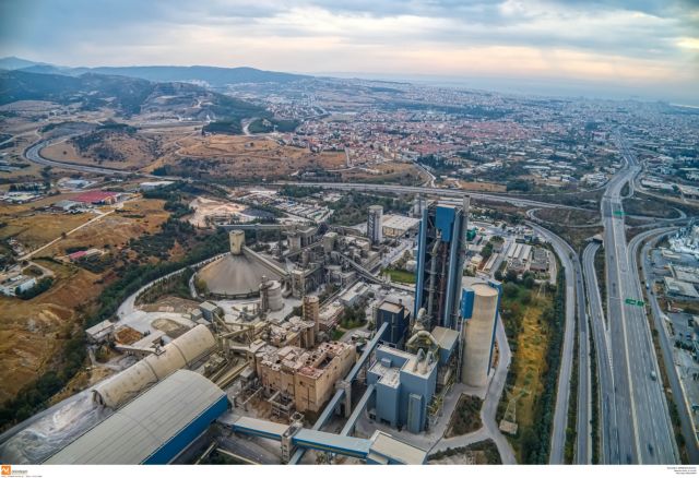 Τι αλλάζει στη δημόσια πρόταση της Τιτάν