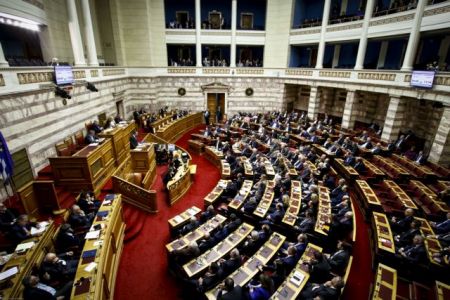 Προϋπολογισμός 2019: Κατατίθεται στη Βουλή στις 21 Νοεμβρίου