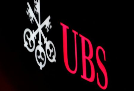 Γιατί η UBS μείωσε τις τιμές στόχους των Alpha Bank και Eurobank
