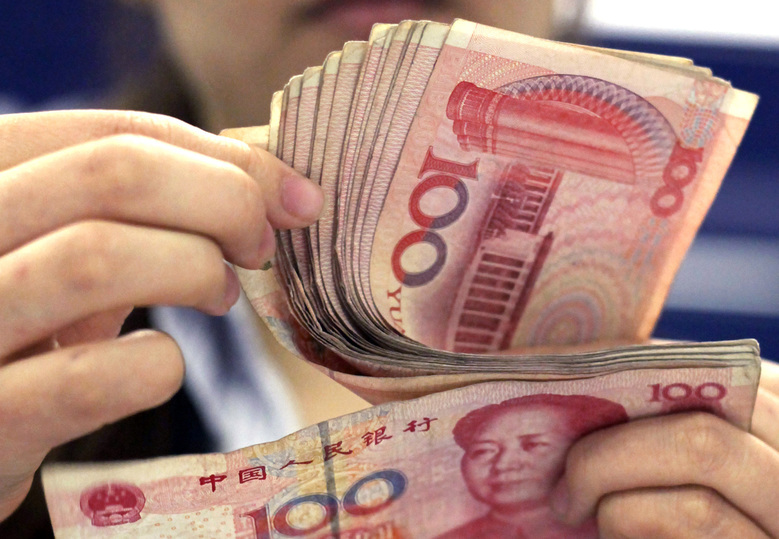 Σε μείωση της φορολογίας των επιχειρήσεων προχωρά το Πεκίνο