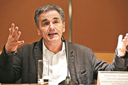 Φρένο Βρυξελλών στις απειλές Μαξίμου