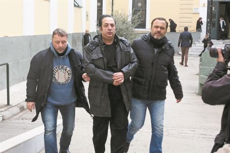Ο «Ριχάρδος» και οι αλυσίδες ξεπλένουν «βρώμικο χρήμα»