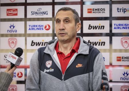 Μπλατ: «Αν μείνει ελεύθερος ο Ντουράντ, αυτόν θα πάρουμε…»