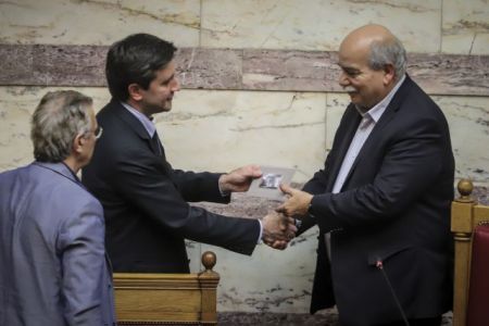 Nearly 900mn euro super-surplus earmarked in budget for social benefits