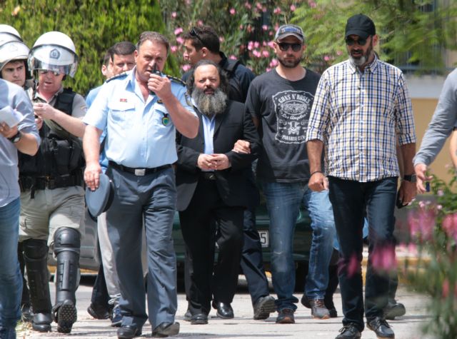 Αρτέμης Σώρρας: Ζητά την αποφυλάκισή του