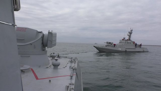Ουκρανία: Συνελλήφθησαν 24 ουκρανοί ναύτες από τους ρώσους | tovima.gr Ουκρανία: Συνελλήφθησαν 24 ουκρανοί ναύτες από τους ρώσους | tovima.gr