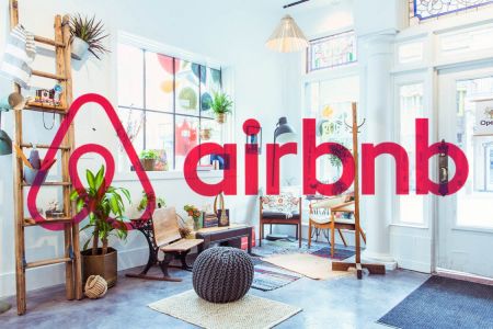 Airbnb: «Τσουχτερό» πρόστιμο ύψους 5.000 ευρώ αν δεν δηλώσετε τις βραχυχρόνιες μισθώσεις σας