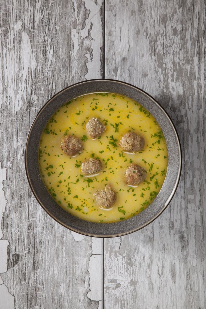 Γιουβαρλάκια με ρεβίθια