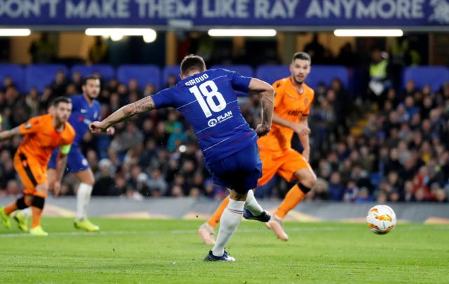 Παραδόθηκε στο Λονδίνο ο ΠΑΟΚ, ελπίζει ακόμα σε πρόκριση