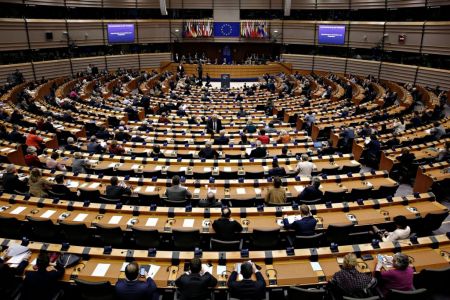 Ευρωβουλή: Ψήφισμα υπέρ της έναρξης ενταξιακών διαπραγματεύσεων για πΓΔΜ – Αλβανία