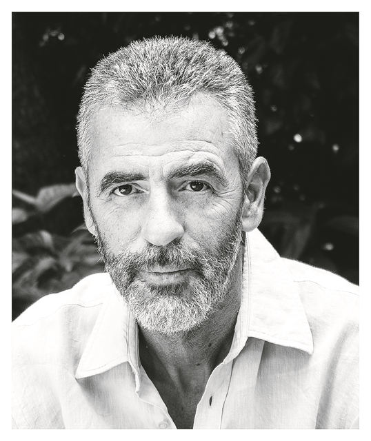 Νίκος Παναγιωτόπουλος: «Στην Ελλάδα ο πατέρας θεωρείται γονιός δεύτερης κατηγορίας»