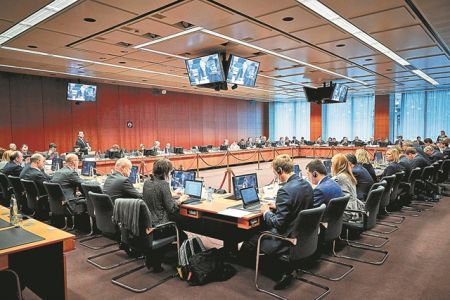 Μικρότερη προστασία για την πρώτη κατοικία