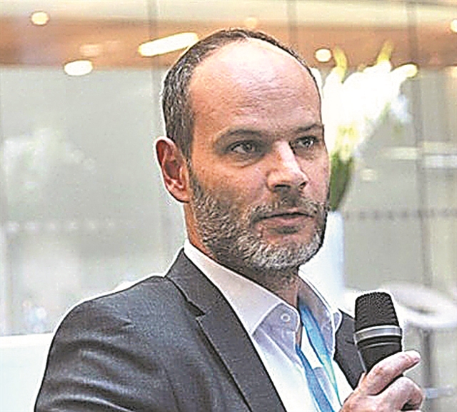 8 κίνδυνοι απειλούν την οικονομία