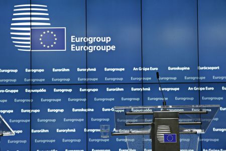 Το σημερινό Eurogroup επικυρώνει την άρση της περικοπής των συντάξεων