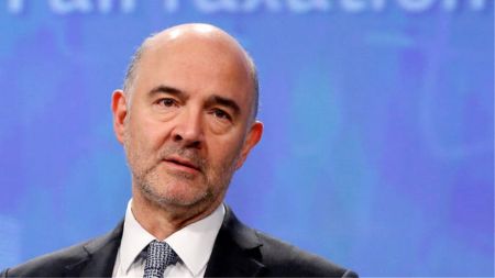 Μοσκοβισί: Η Ελλάδα στηρίζει την ανάπτυξη και καταπολεμά τον κοινωνικό αποκλεισμό